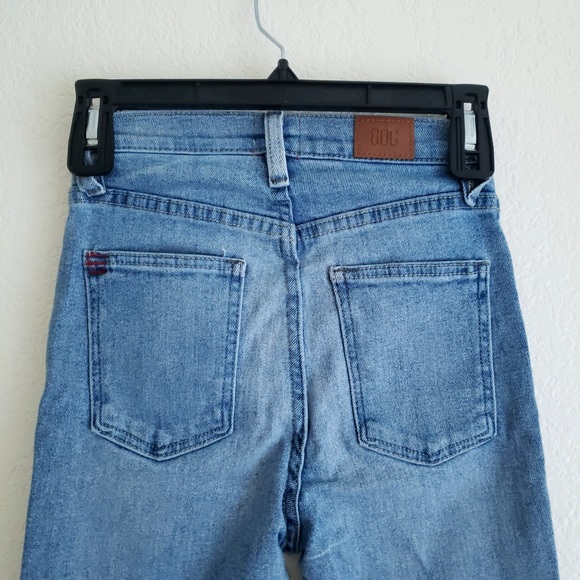 BDG Girlfriend Jeans Size 24 - Picture 7 of 8